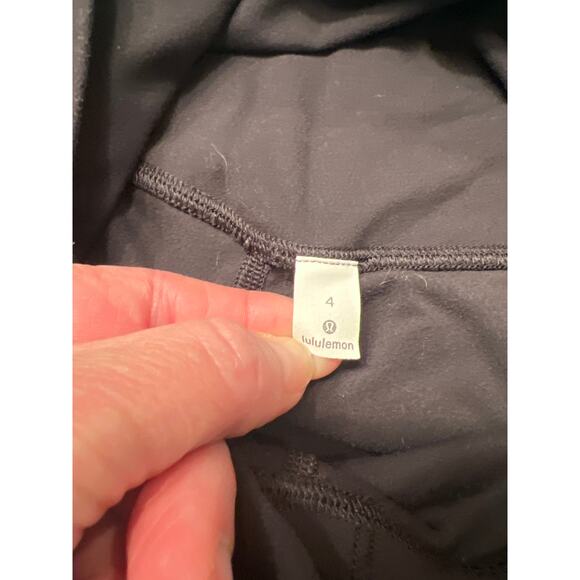 NWT - Lululemon align pant II 25” CHICAGO membership Black "312CHI773" | SIZE: 4 - Picture 8 of 11